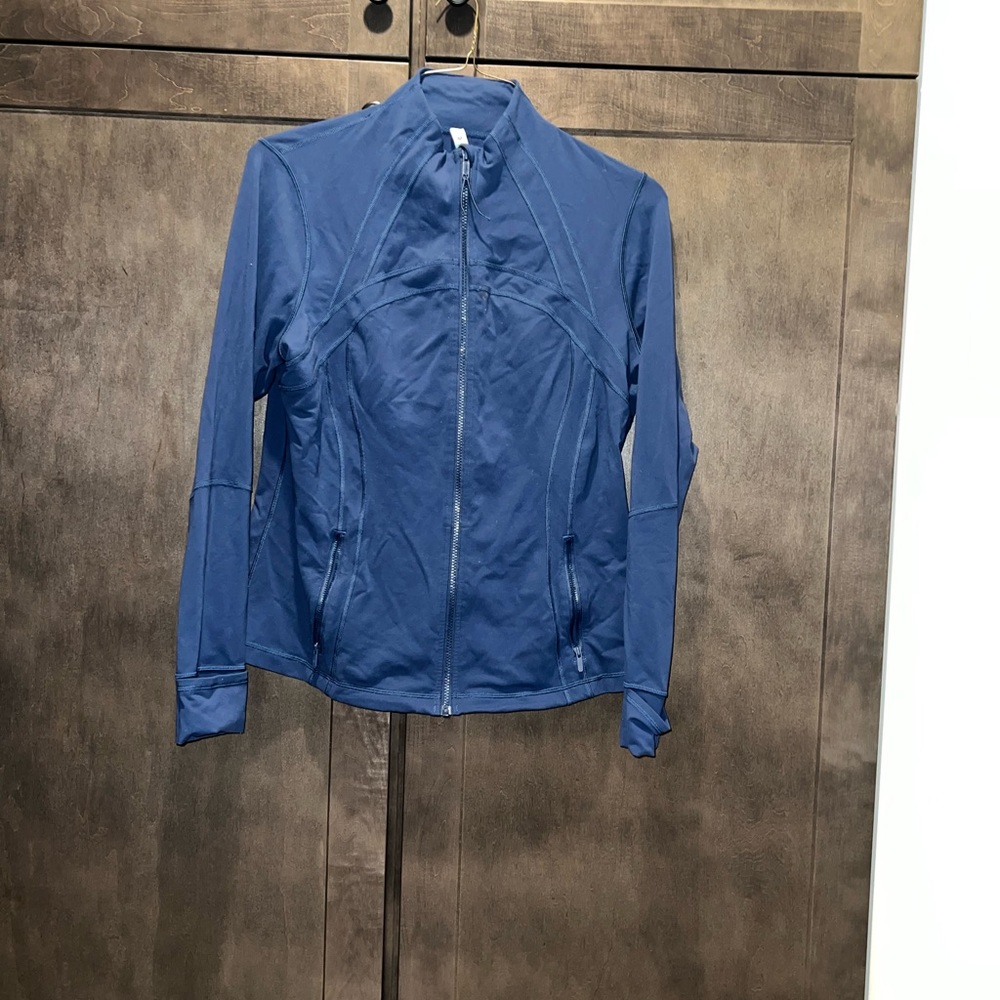 Define Lulemon Jacket